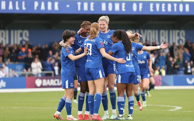 Everton decides to let women's soccer team move into its century-old stadium