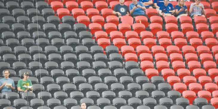 Club World Cup first match is cold, fan enthusiasm in the cold 1 Club World Cup first match is cold