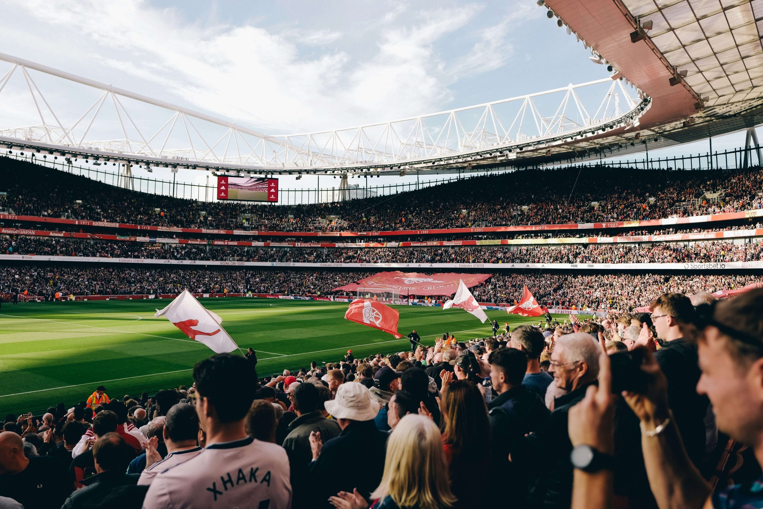 Is Arsenal FC ticket exchange safe? (Tips to avoid scams securely)